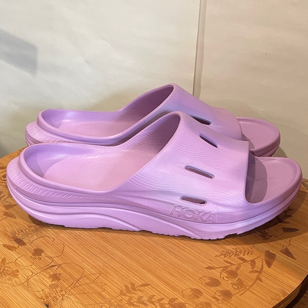 Hoka Men's Purple recovery slides men's size 10. - Picture 3 of 8